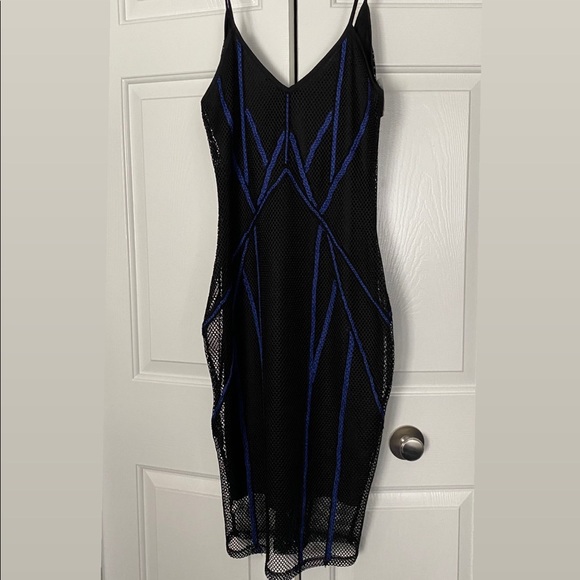 Guess spaghetti strap dress! Never worn, with tags - Picture 2 of 6